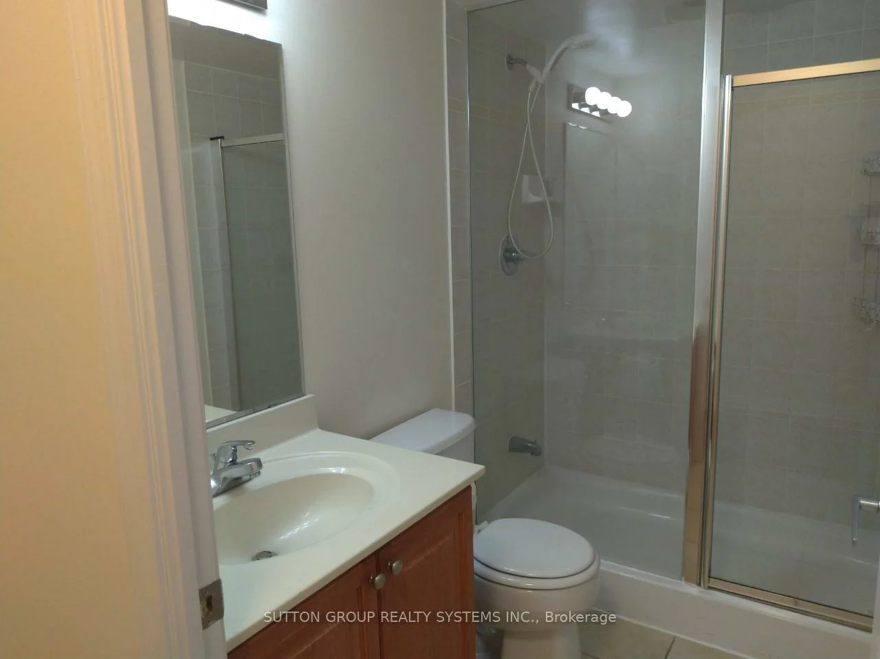 4080, Living Arts, City Centre, Mississauga