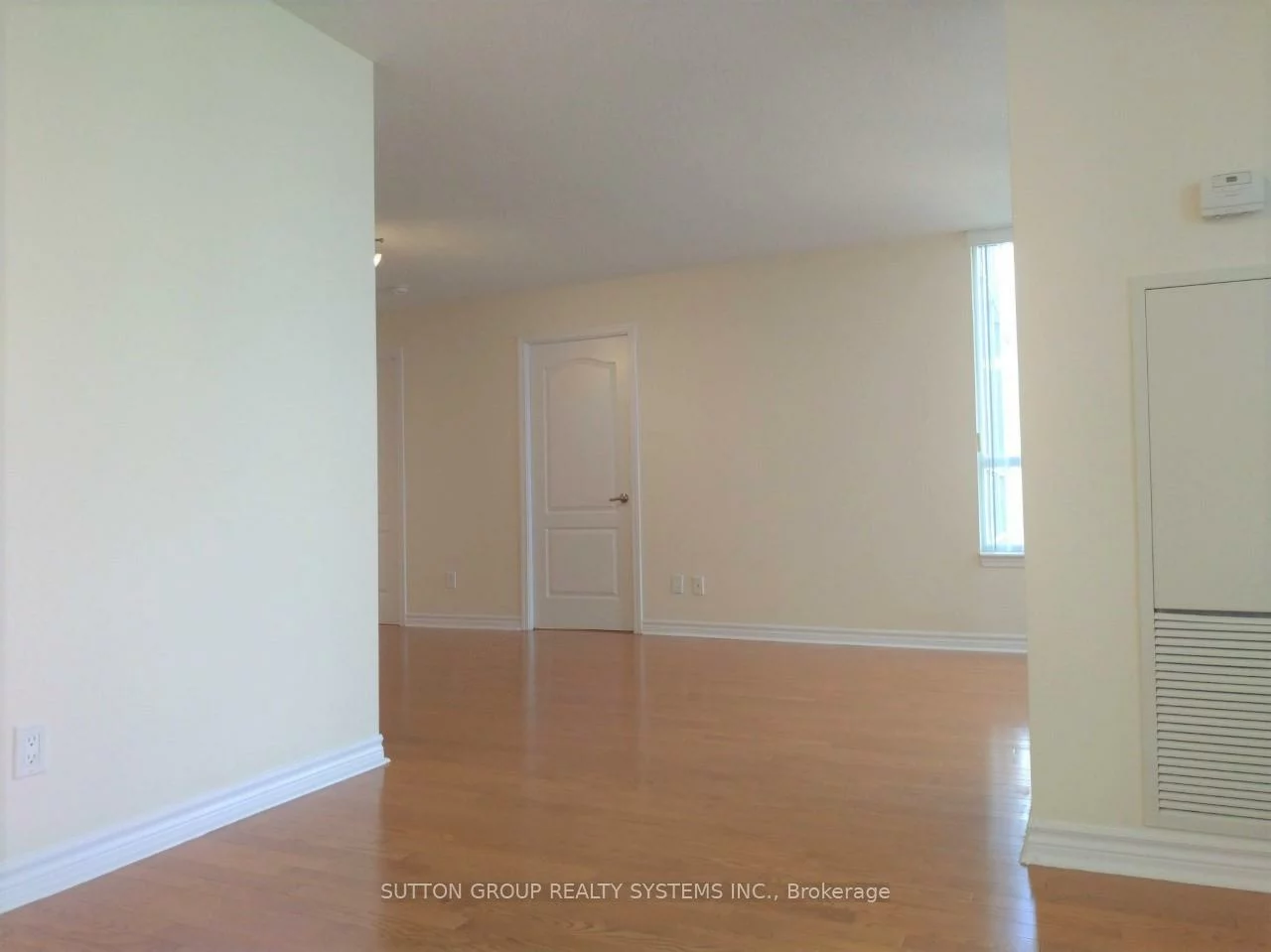 4080, Living Arts, City Centre, Mississauga
