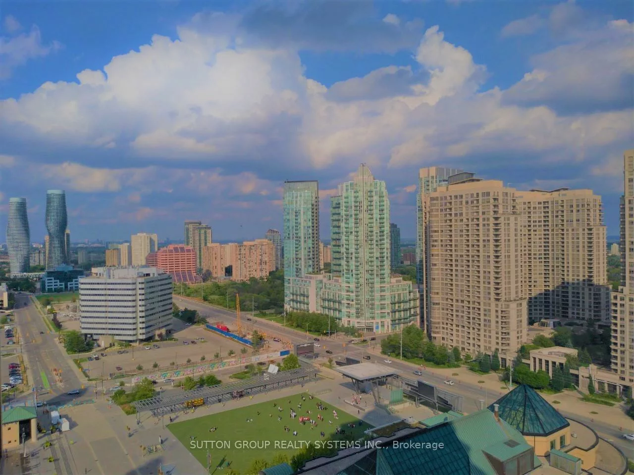 4080, Living Arts, City Centre, Mississauga