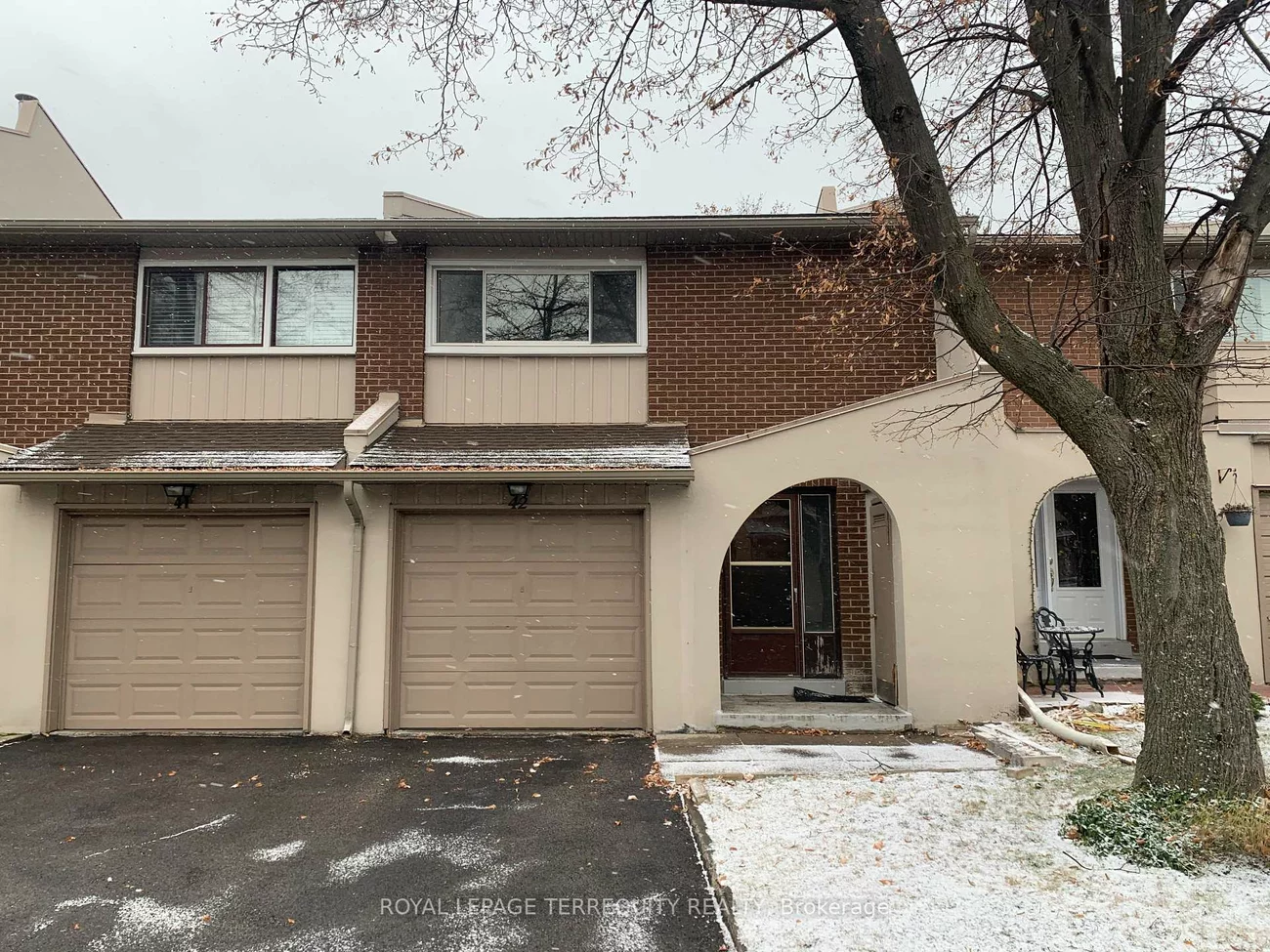 1180, Mississ Vly, Mississauga Valleys, Mississauga