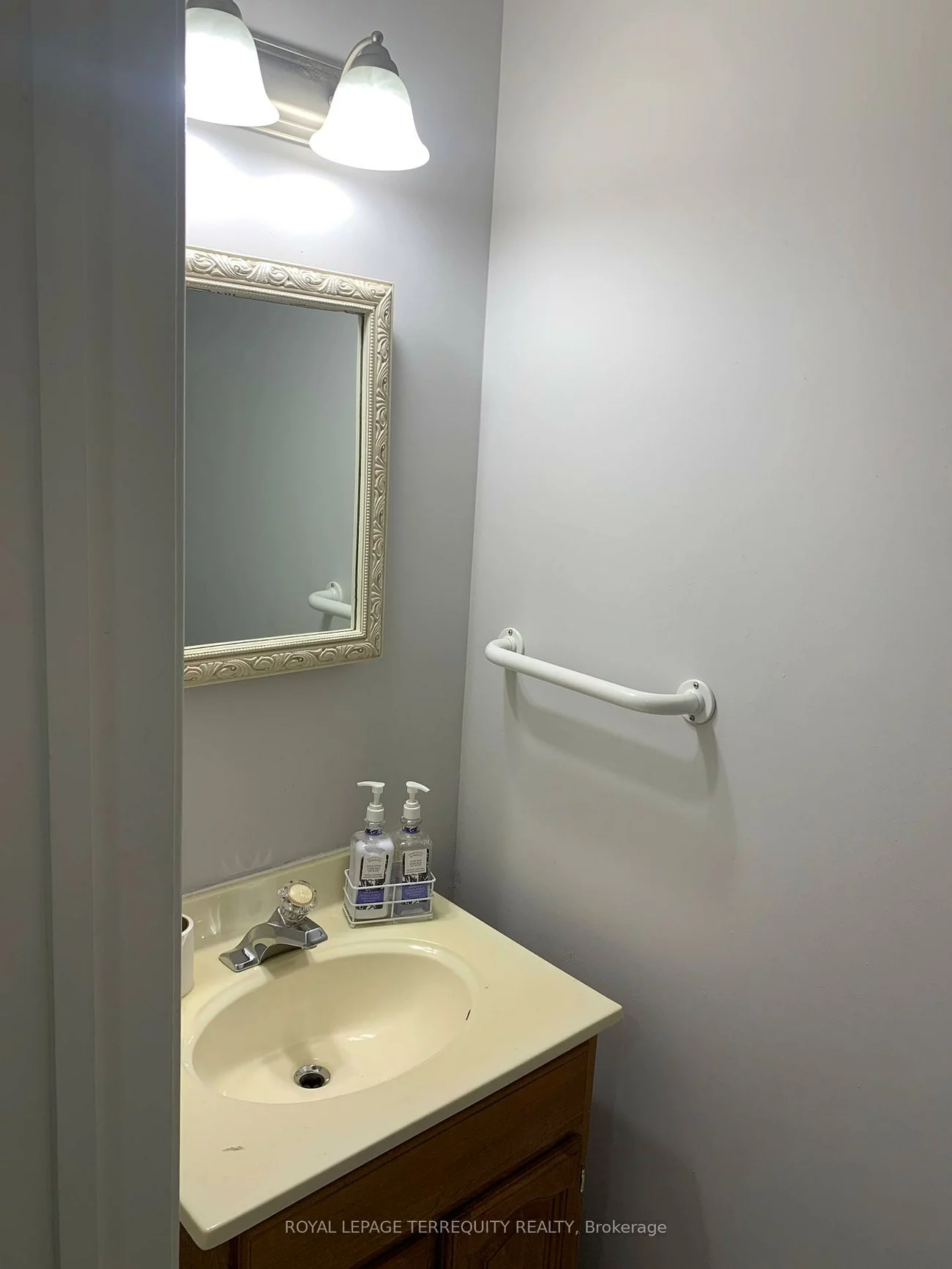 1180, Mississ Vly, Mississauga Valleys, Mississauga