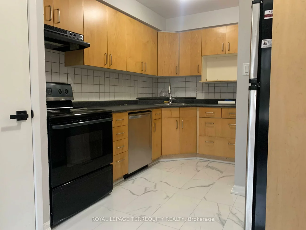 1180, Mississ Vly, Mississauga Valleys, Mississauga