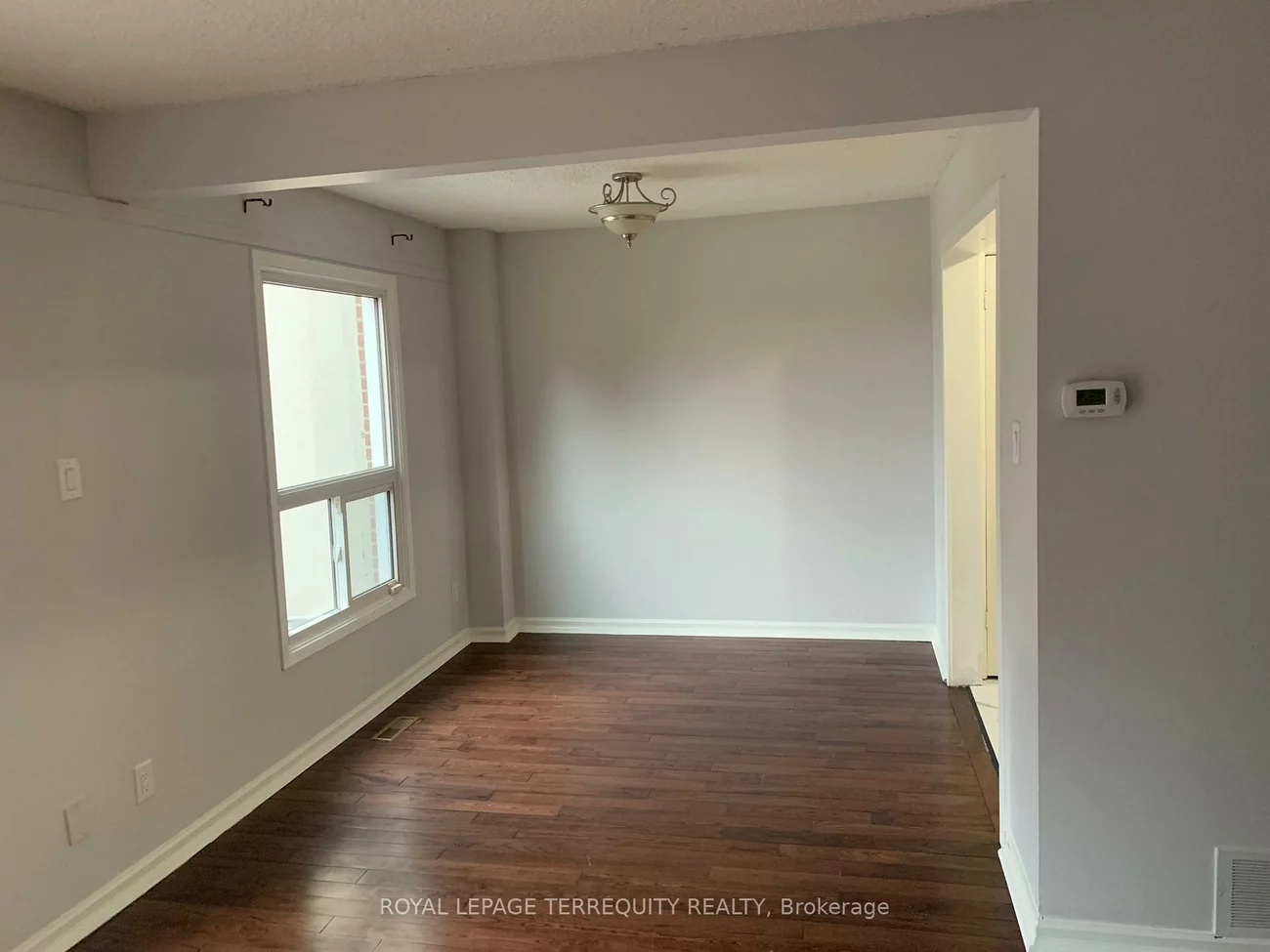 1180, Mississ Vly, Mississauga Valleys, Mississauga