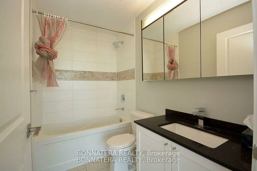 4011, Brickstone, City Centre, Mississauga