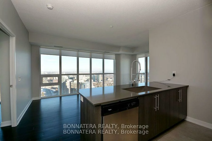4011, Brickstone, City Centre, Mississauga