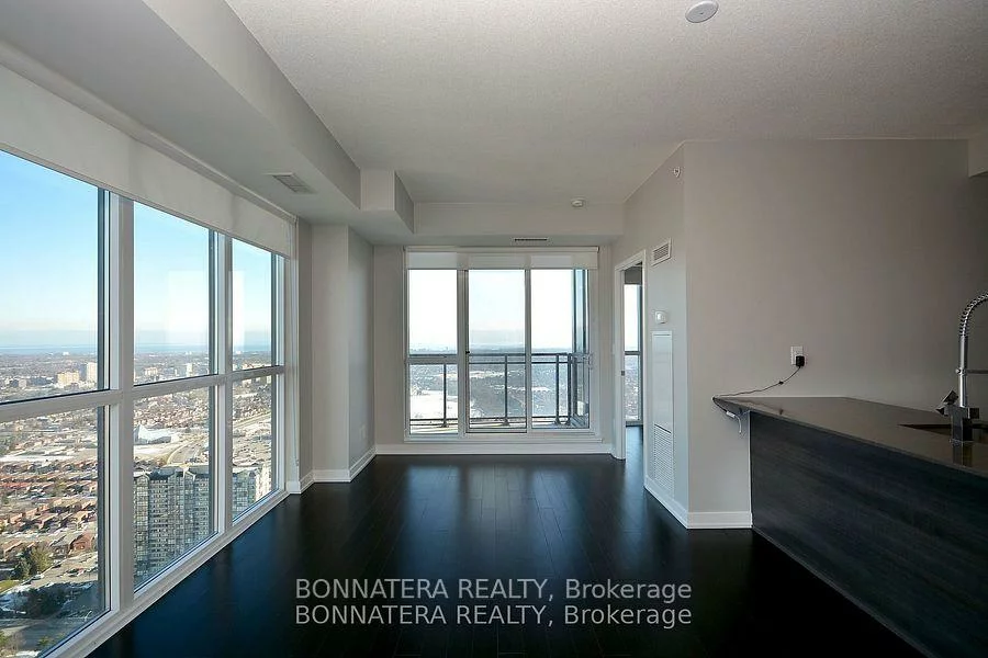 4011, Brickstone, City Centre, Mississauga