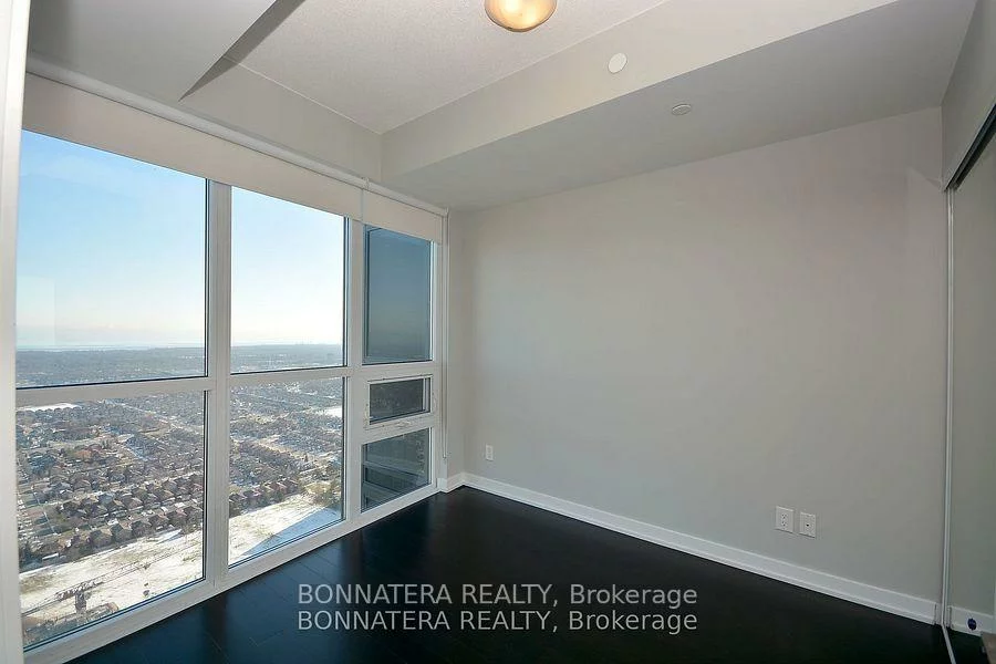 4011, Brickstone, City Centre, Mississauga