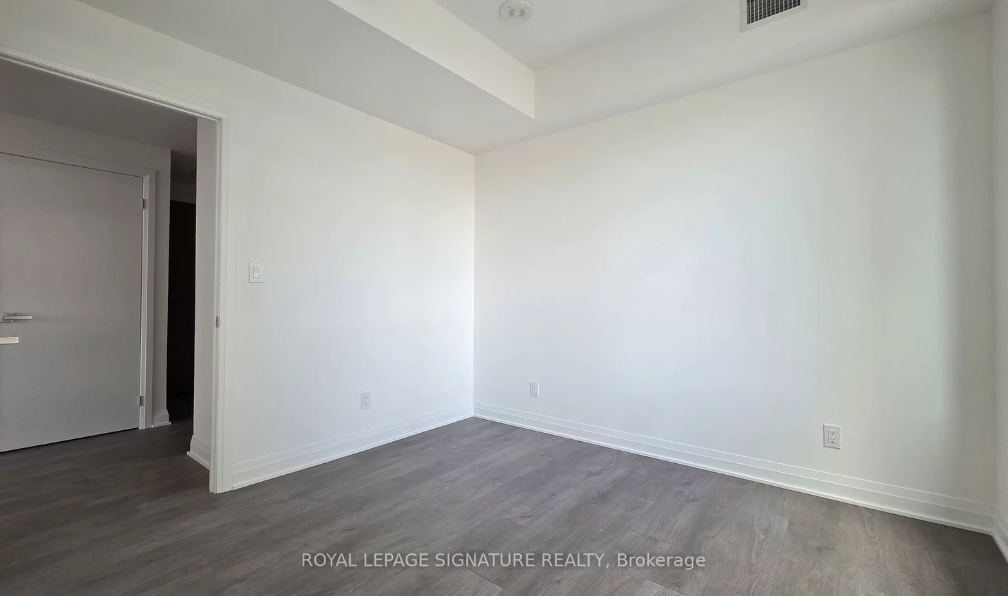 4015, The Exchange, City Centre, Mississauga