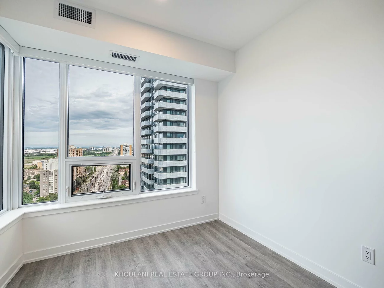 5105, Hurontario, Hurontario, Mississauga