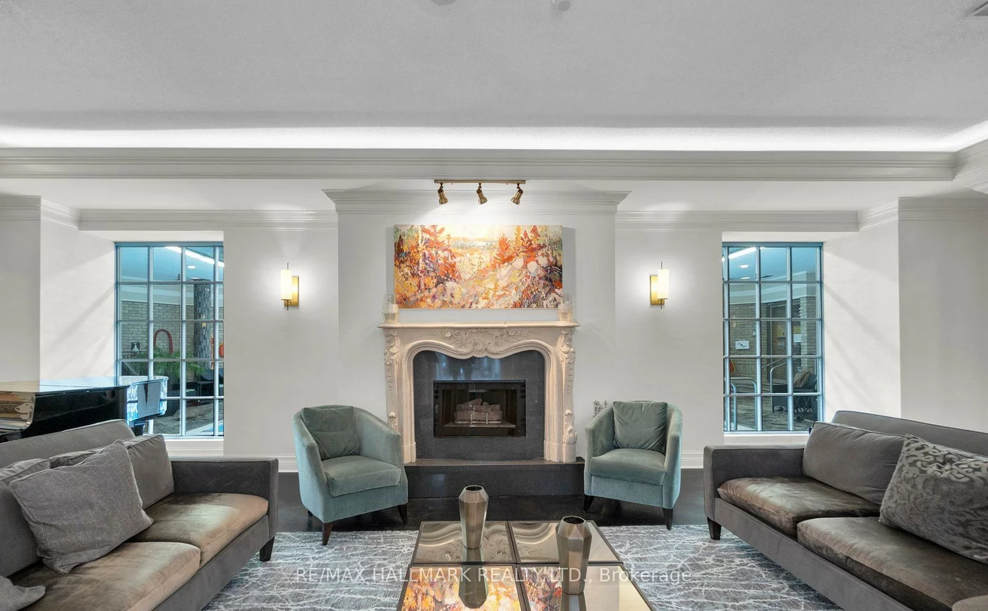 55, Kingsbridge Garden, Hurontario, Mississauga