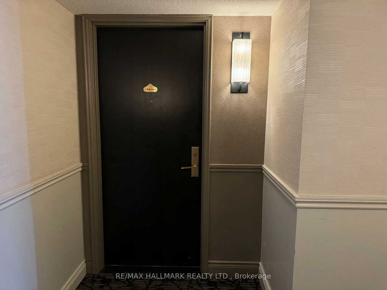 55, Kingsbridge Garden, Hurontario, Mississauga