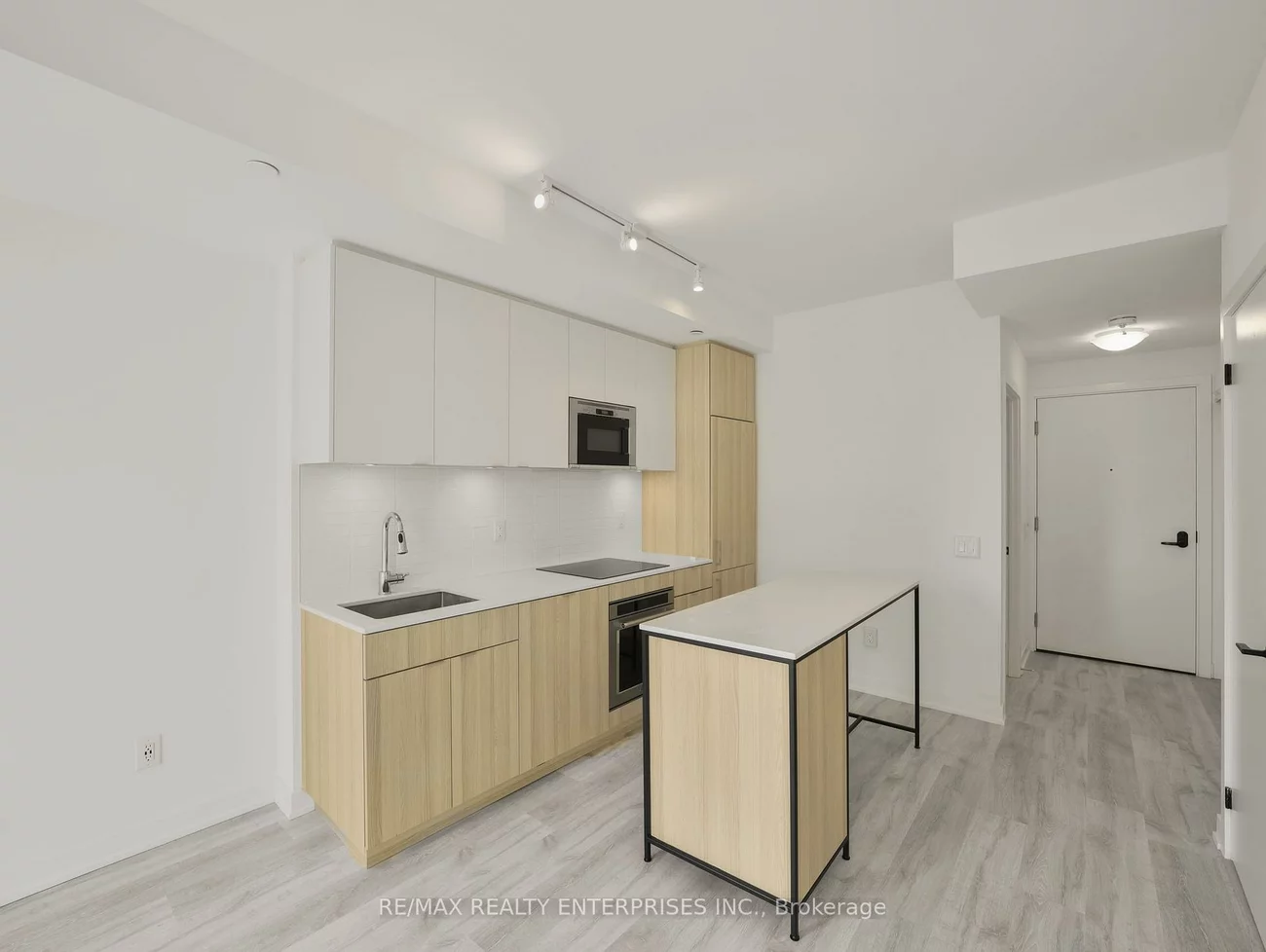 215, LAKESHORE, Port Credit, Mississauga