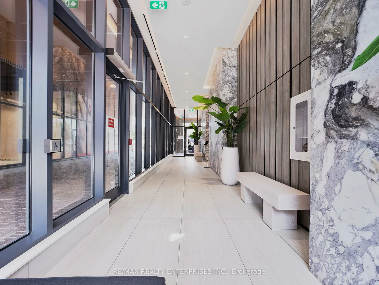 215, LAKESHORE, Port Credit, Mississauga