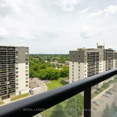 86, Dundas, Cooksville, Mississauga