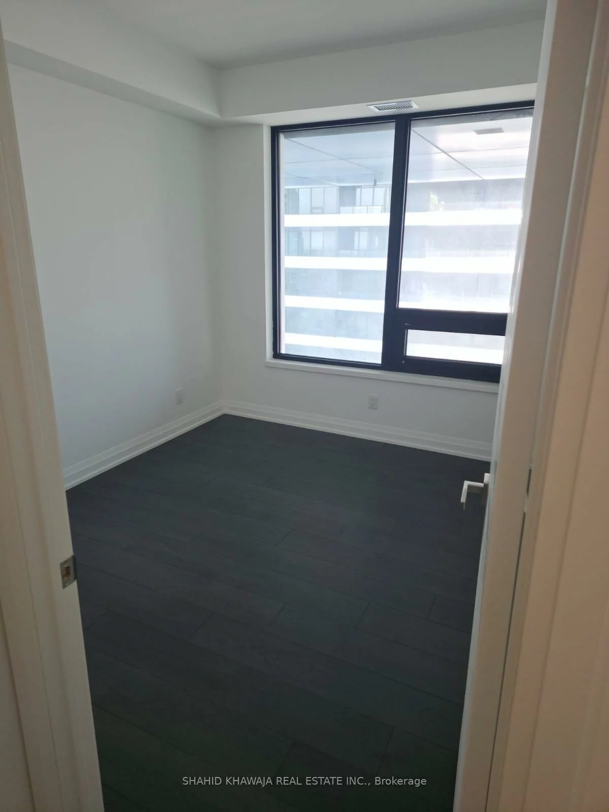 4015, The Exchange, City Centre, Mississauga