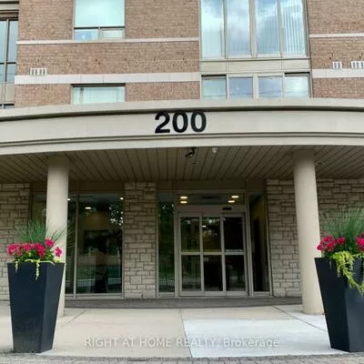 200, Burnhamthorpe, City Centre, Mississauga