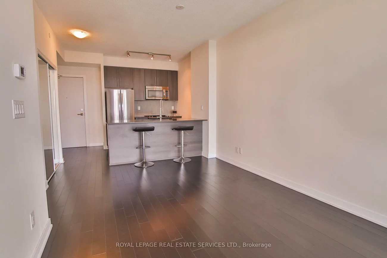 4011, Brickstone, City Centre, Mississauga