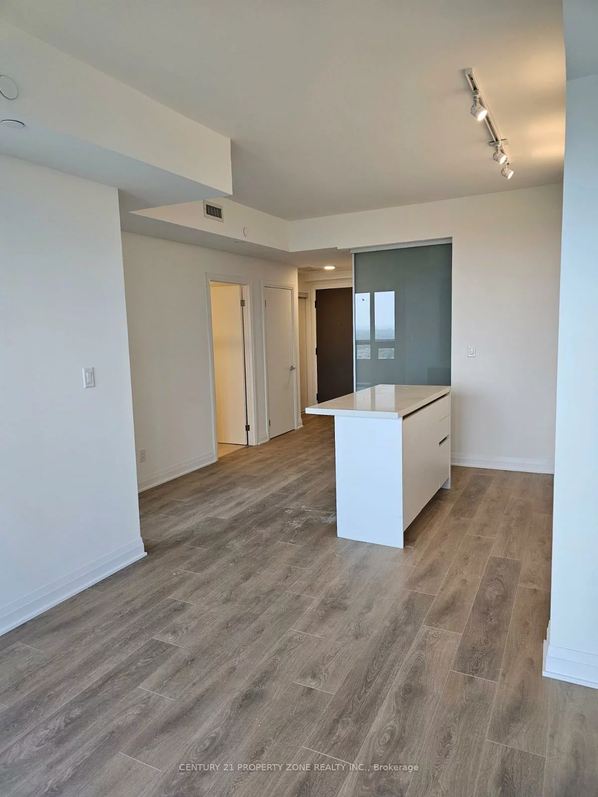 4015, The Exchange, City Centre, Mississauga
