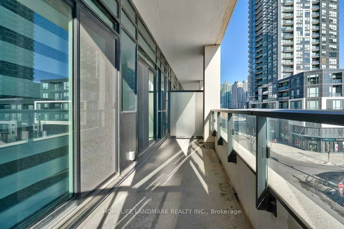 4055, Parkside Village, City Centre, Mississauga