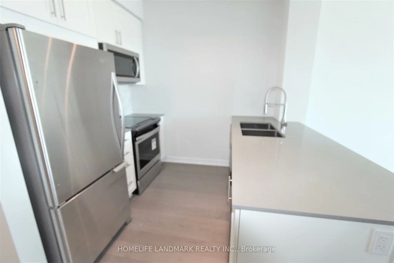 4055, Parkside Village, City Centre, Mississauga