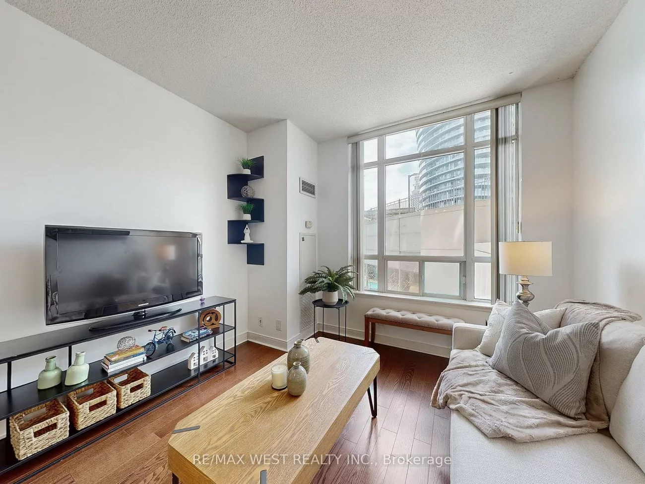 80, Absolute, City Centre, Mississauga