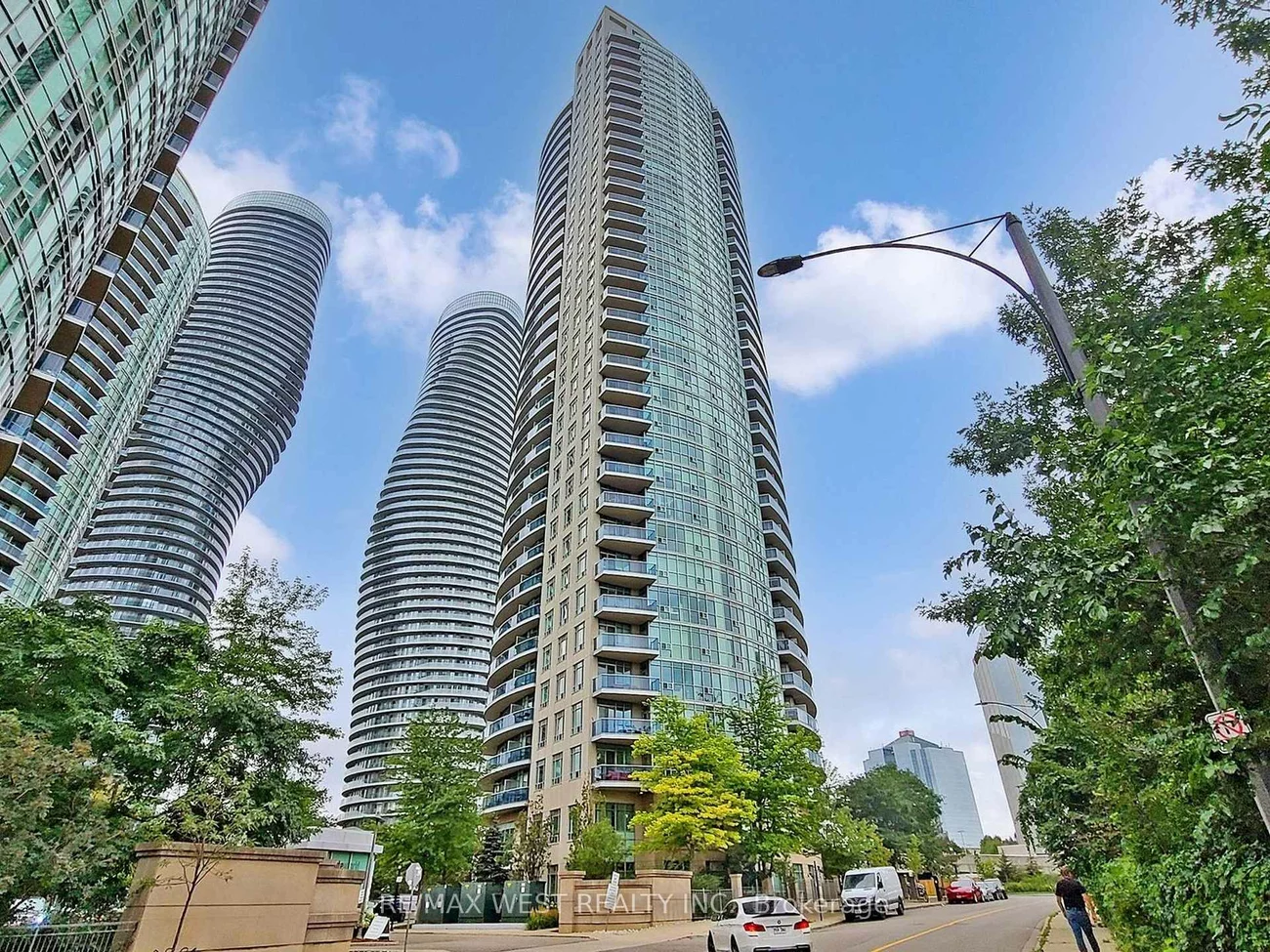 80, Absolute, City Centre, Mississauga