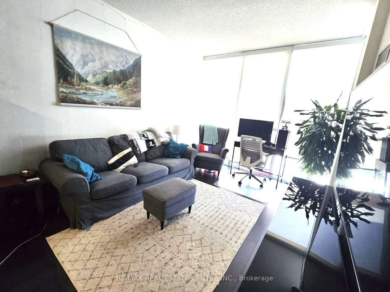 75, Eglinton, Hurontario, Mississauga