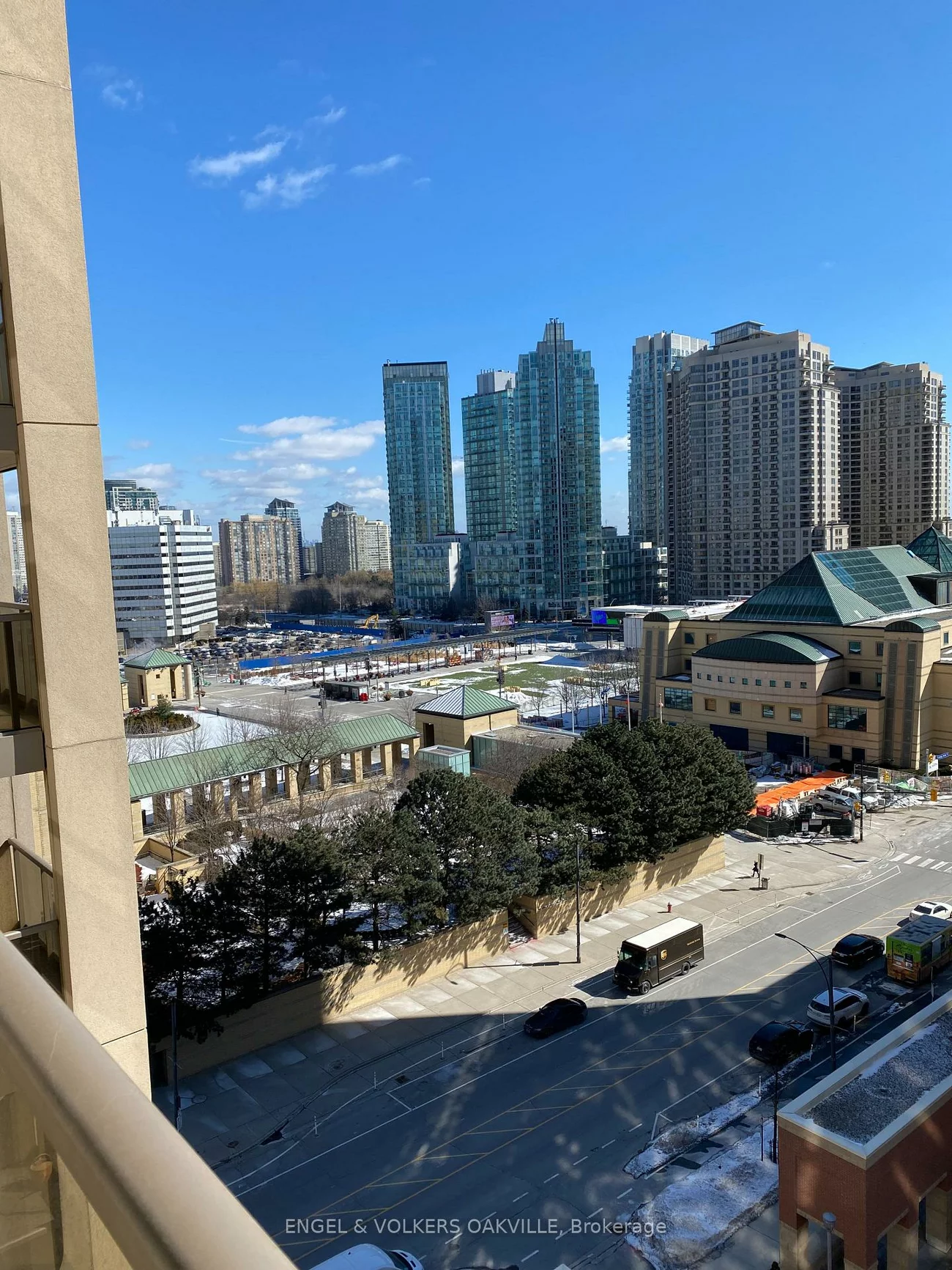 4090, Living Arts, City Centre, Mississauga