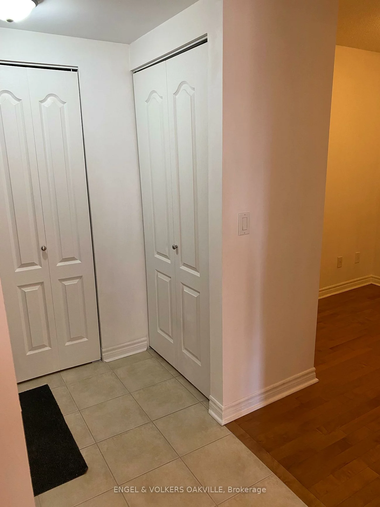 4090, Living Arts, City Centre, Mississauga