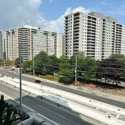 3504, Hurontario, Fairview, Mississauga