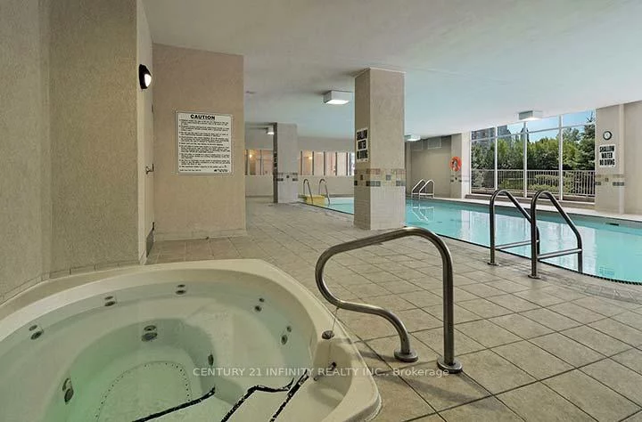 156, Enfield, City Centre, Mississauga