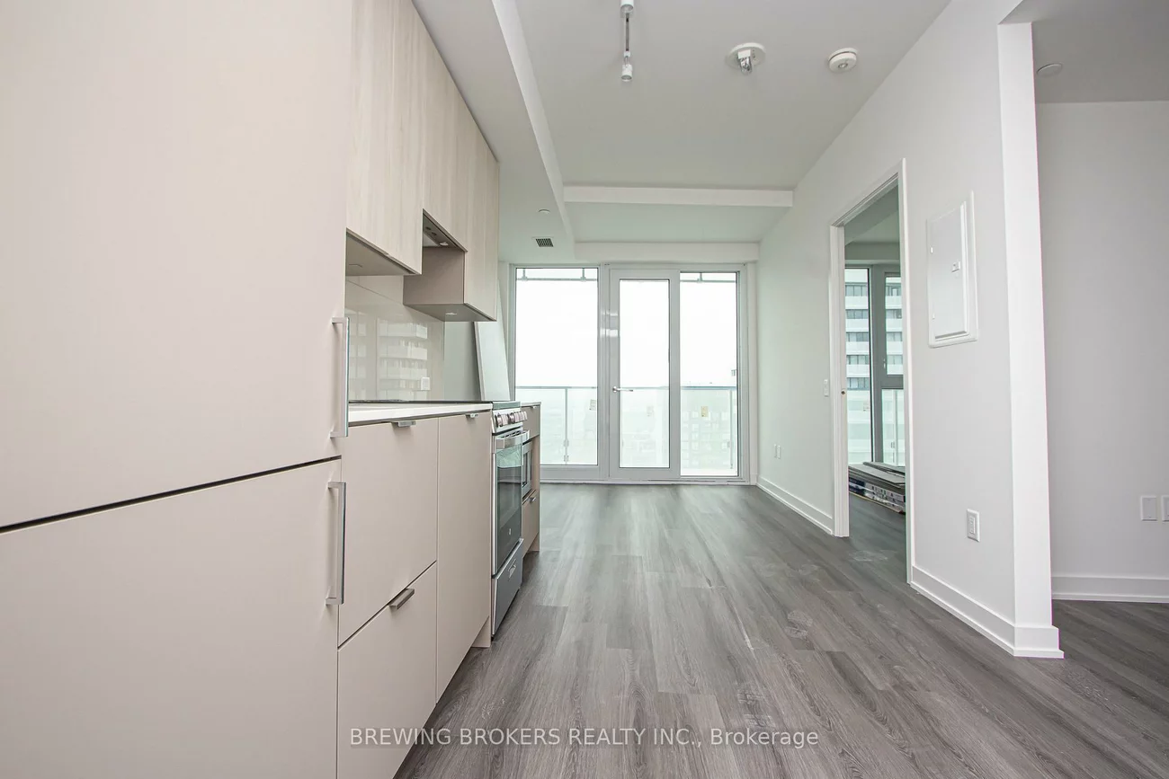 3883, Quartz, City Centre, Mississauga