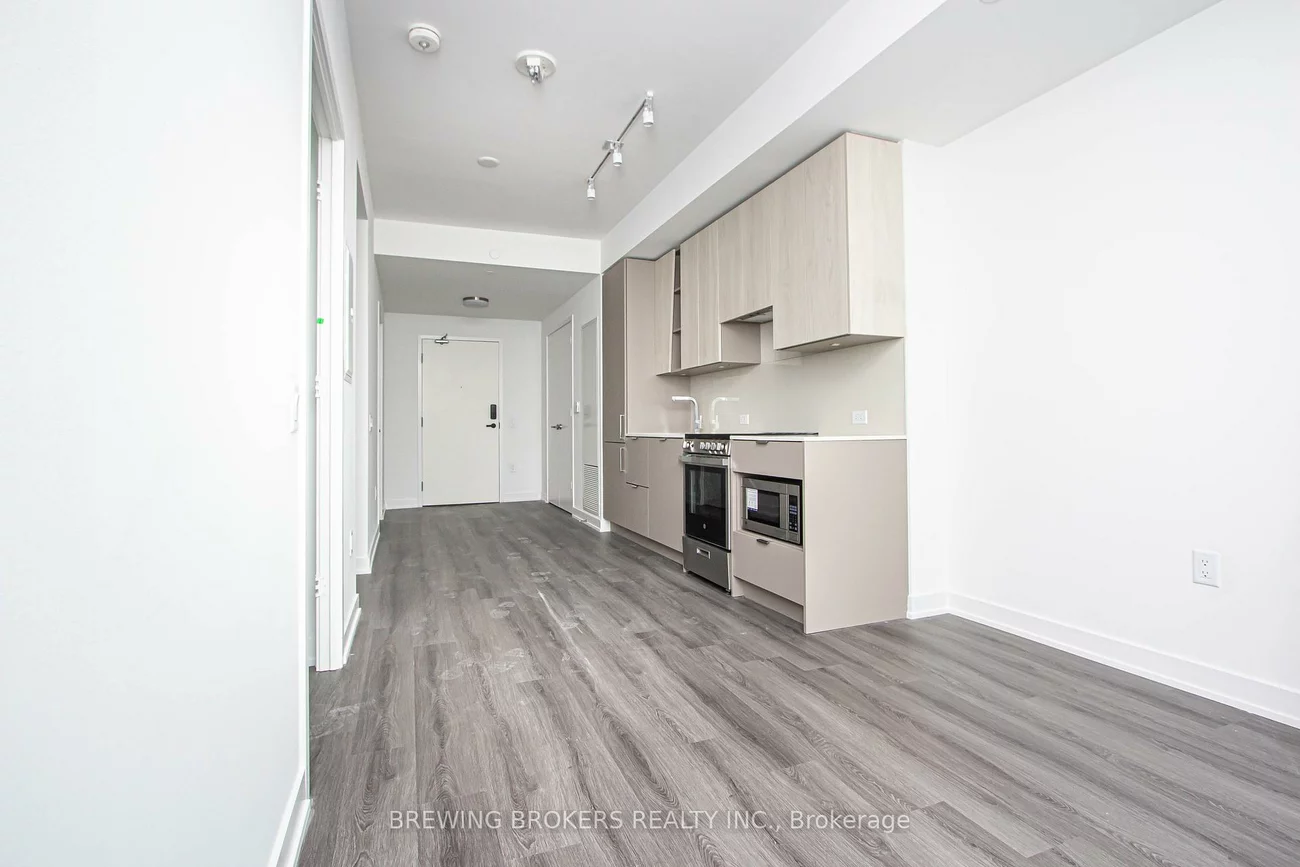 3883, Quartz, City Centre, Mississauga