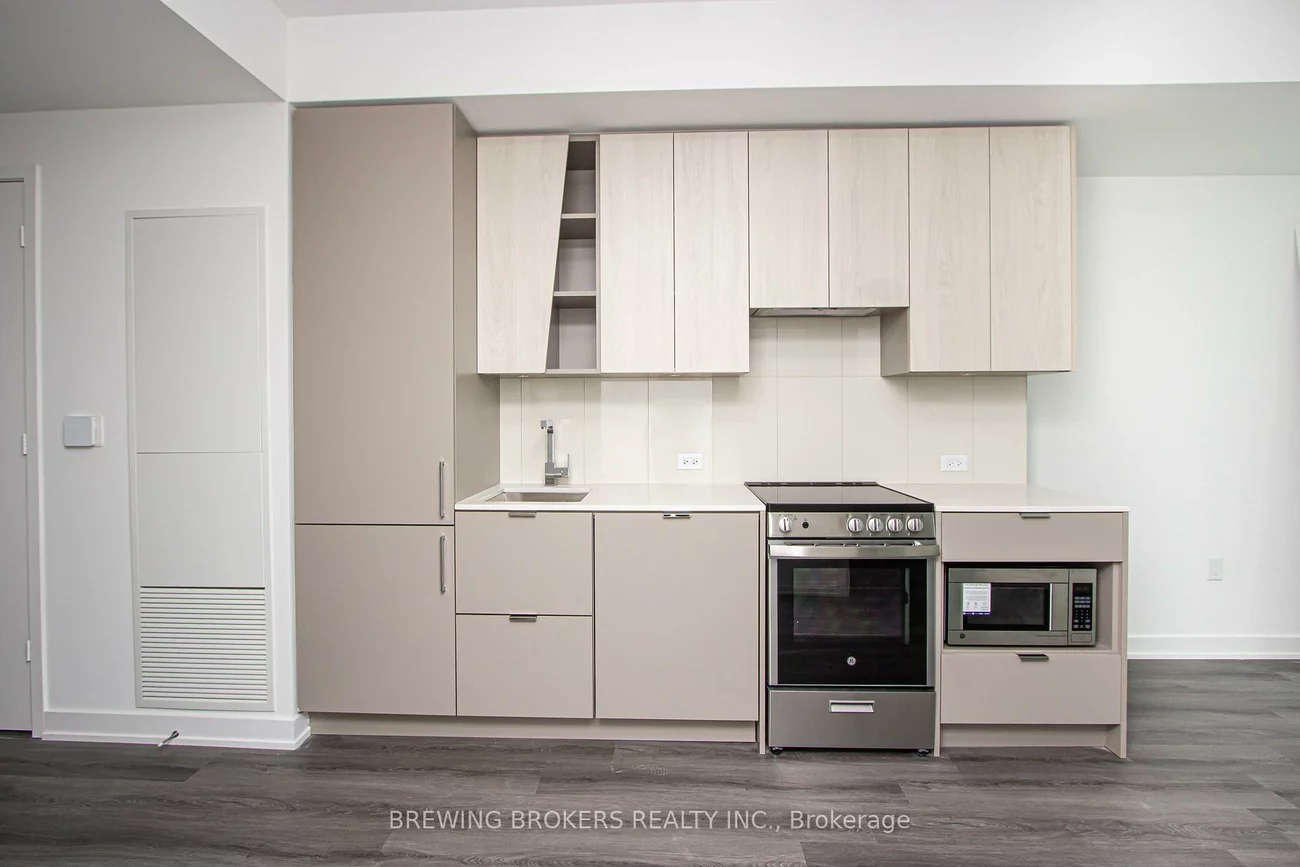 3883, Quartz, City Centre, Mississauga