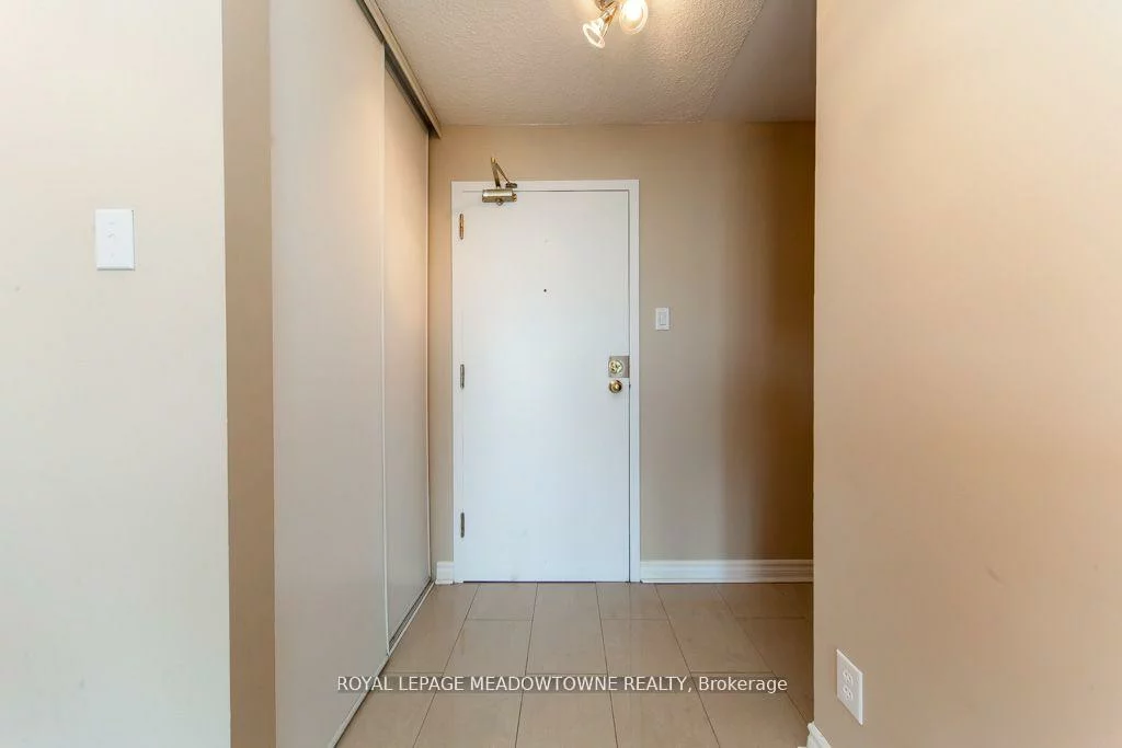 35, Trailwood, Hurontario, Mississauga