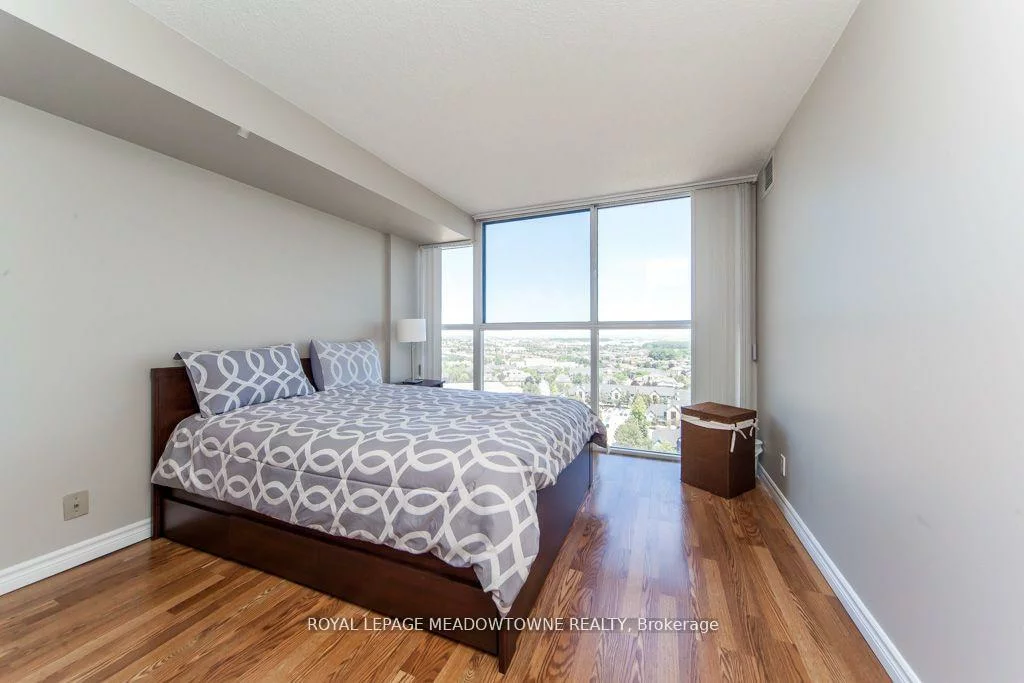 35, Trailwood, Hurontario, Mississauga