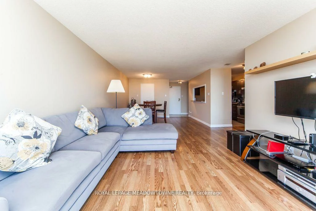 35, Trailwood, Hurontario, Mississauga