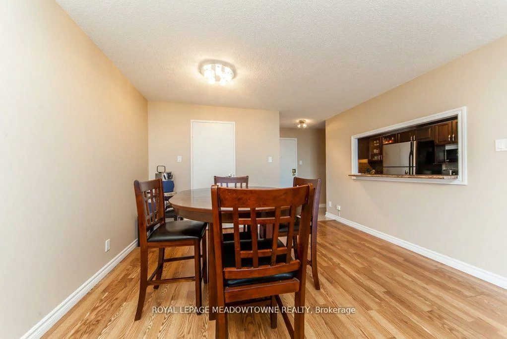 35, Trailwood, Hurontario, Mississauga