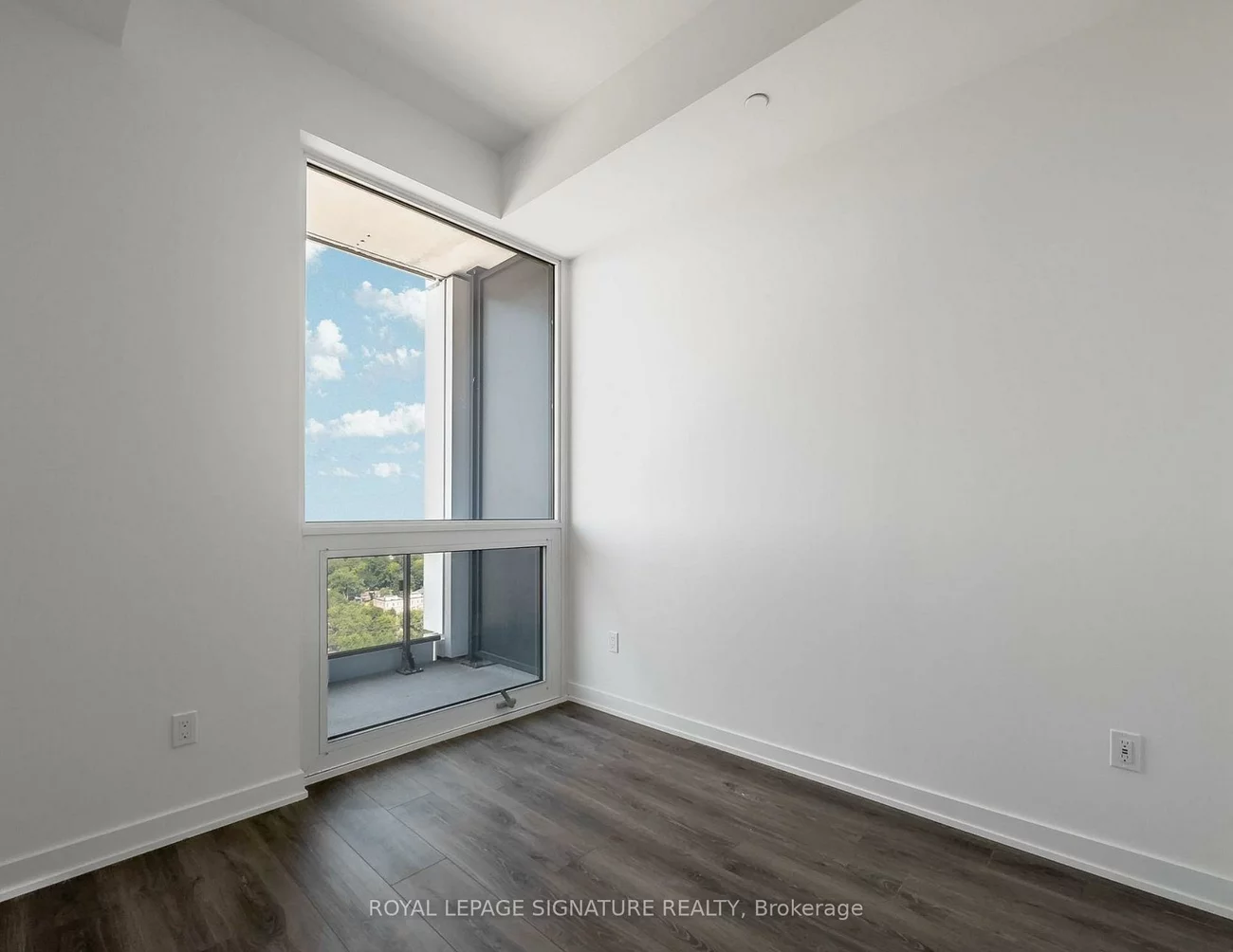 28, Ann, Port Credit, Mississauga