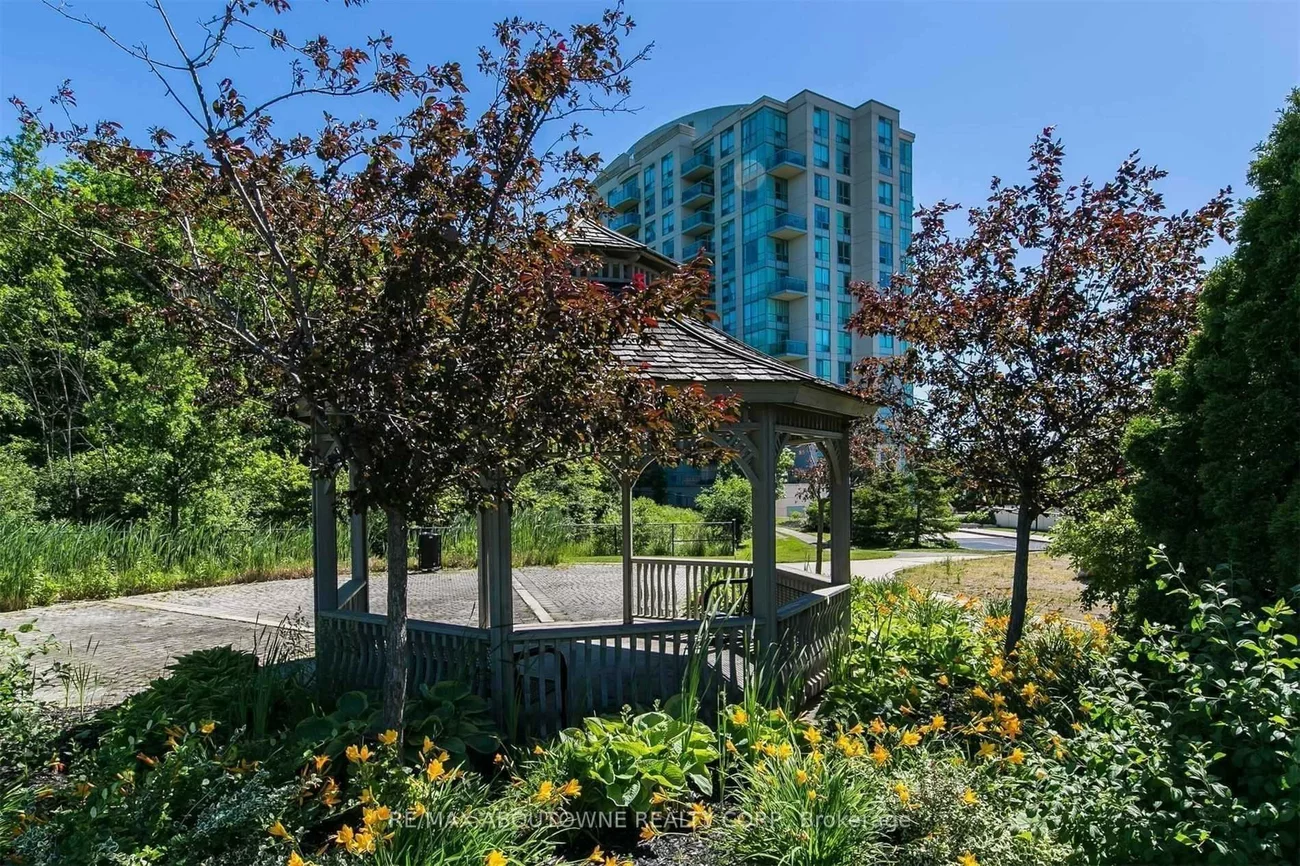 2565, Erin Centre, Central Erin Mills, Mississauga