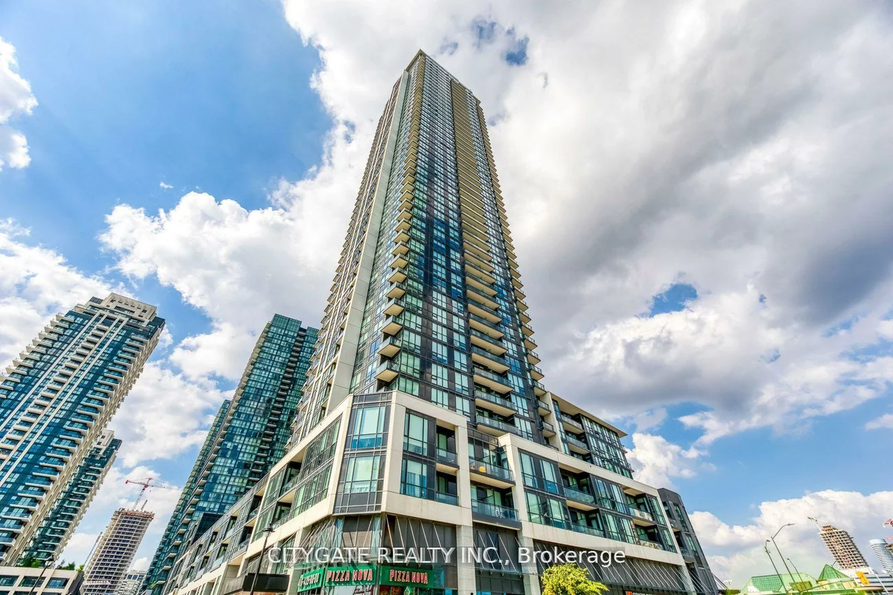 225, Webb, City Centre, Mississauga