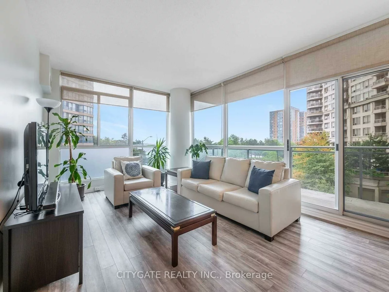 225, Webb, City Centre, Mississauga
