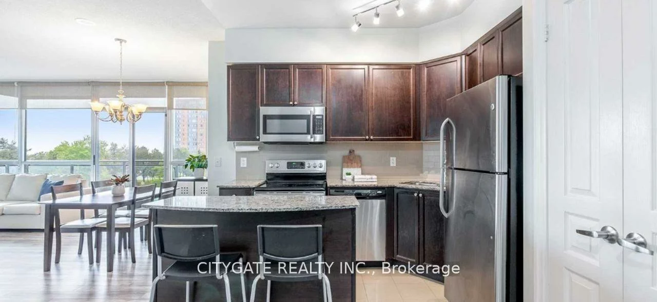 225, Webb, City Centre, Mississauga
