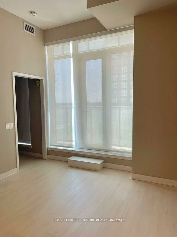 3900, Confederation, City Centre, Mississauga