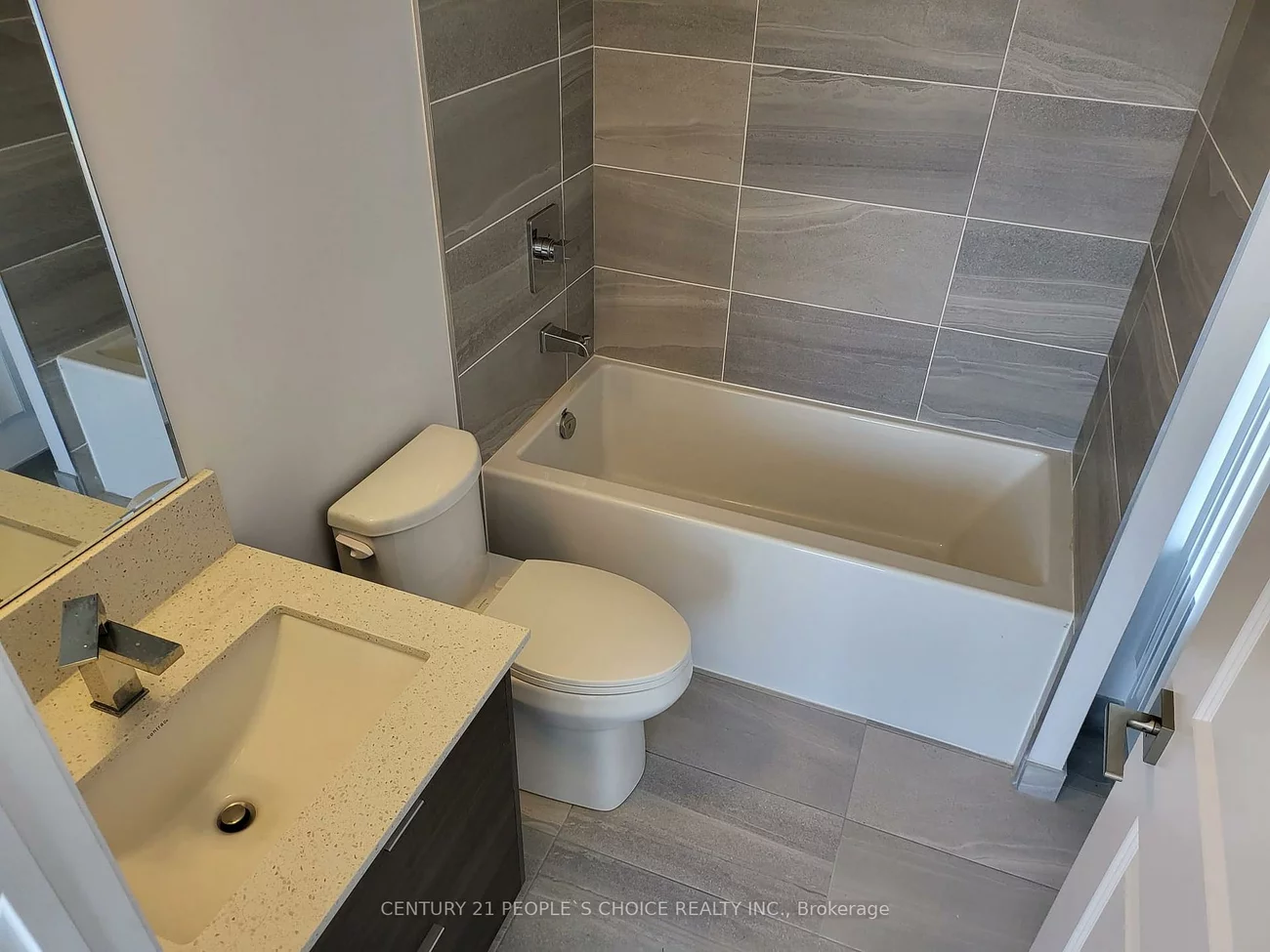 30, Elm, Fairview, Mississauga