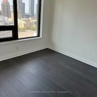 4015, The Exchange, City Centre, Mississauga