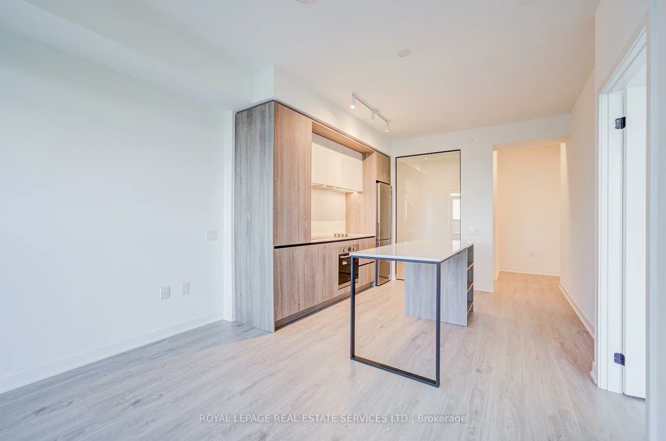 2495, Eglinton, Central Erin Mills, Mississauga