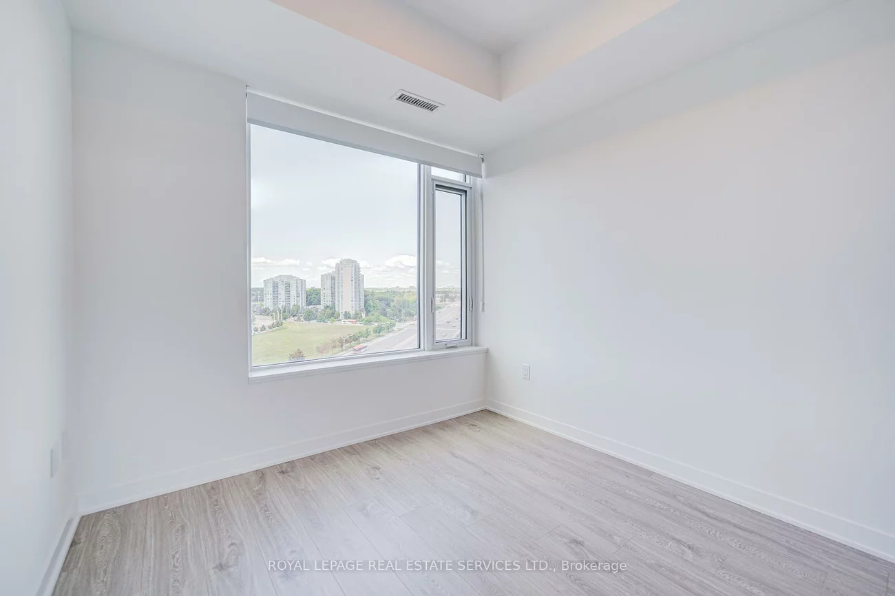 2495, Eglinton, Central Erin Mills, Mississauga