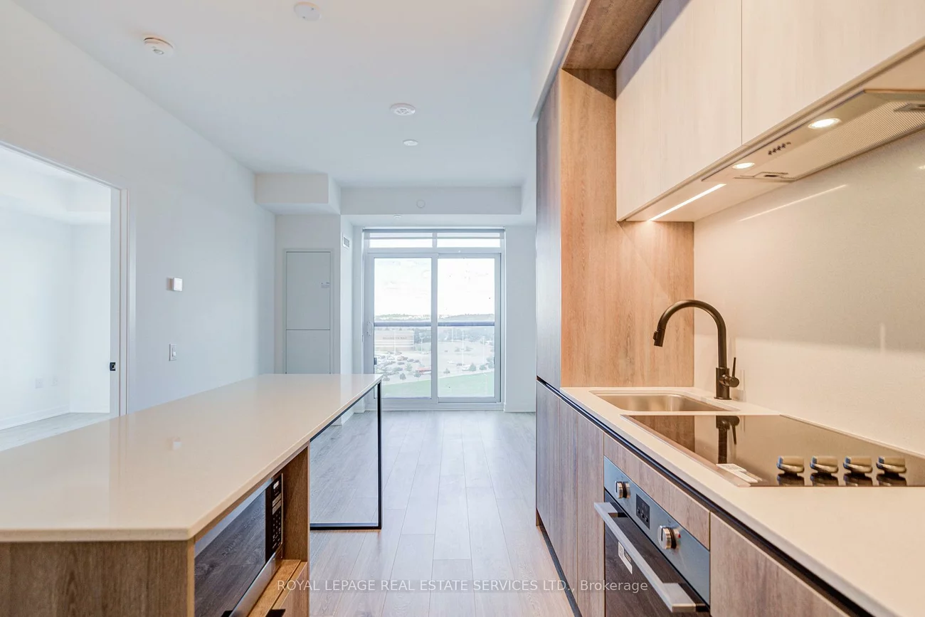 2495, Eglinton, Central Erin Mills, Mississauga