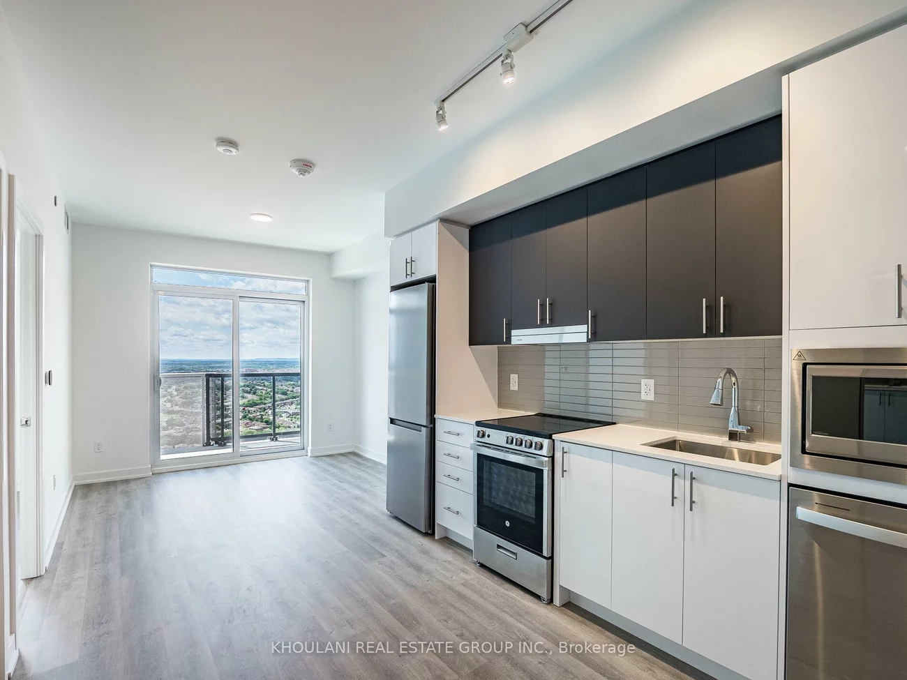 5105, Hurontario, City Centre, Mississauga